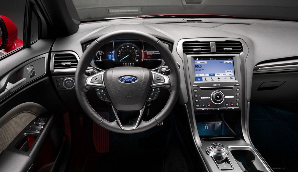  La revisión estética del Ford Fusion contará con una versión 'Sport' de   CV