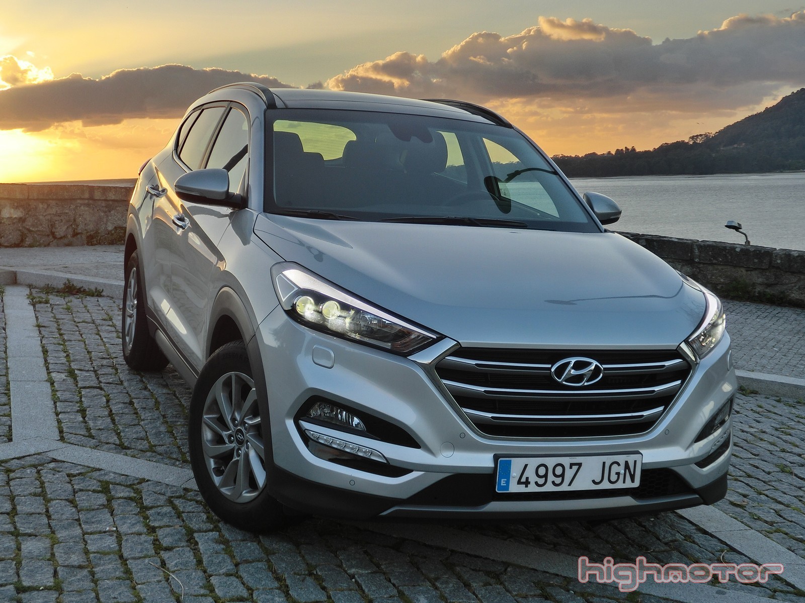 ¡No más tragedias! Hyundai alertará a los padres que olvidan a sus niños en el coche