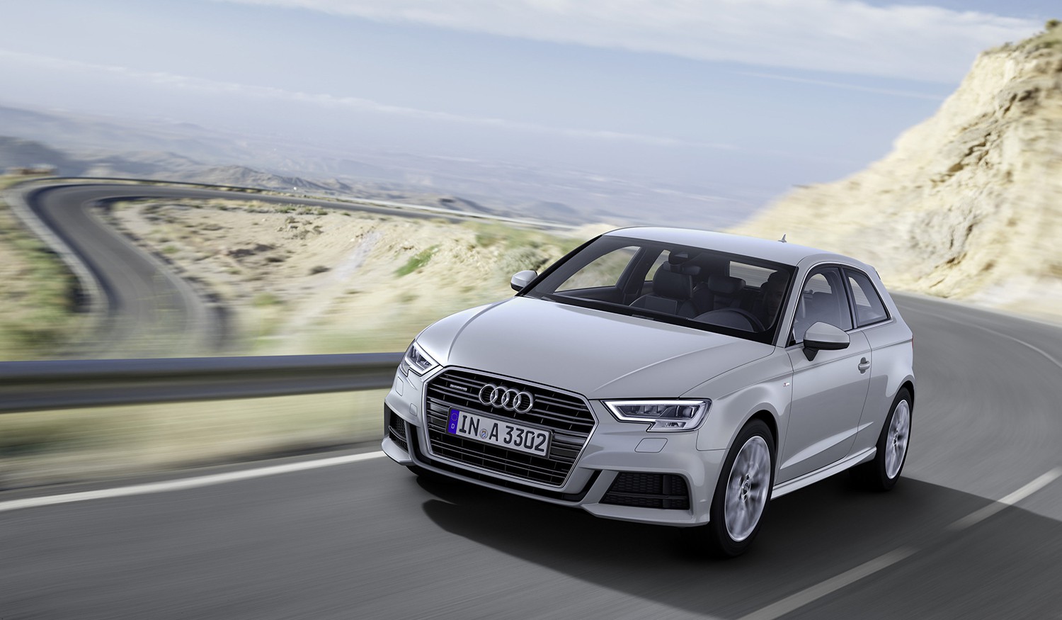 El Audi A3 se renueva mejorando notablemente su equipamiento tecnológico