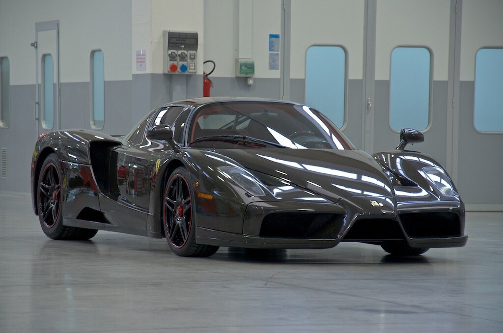 A la venta el único Ferrari Enzo con carrocería de fibra de carbono al desnudo