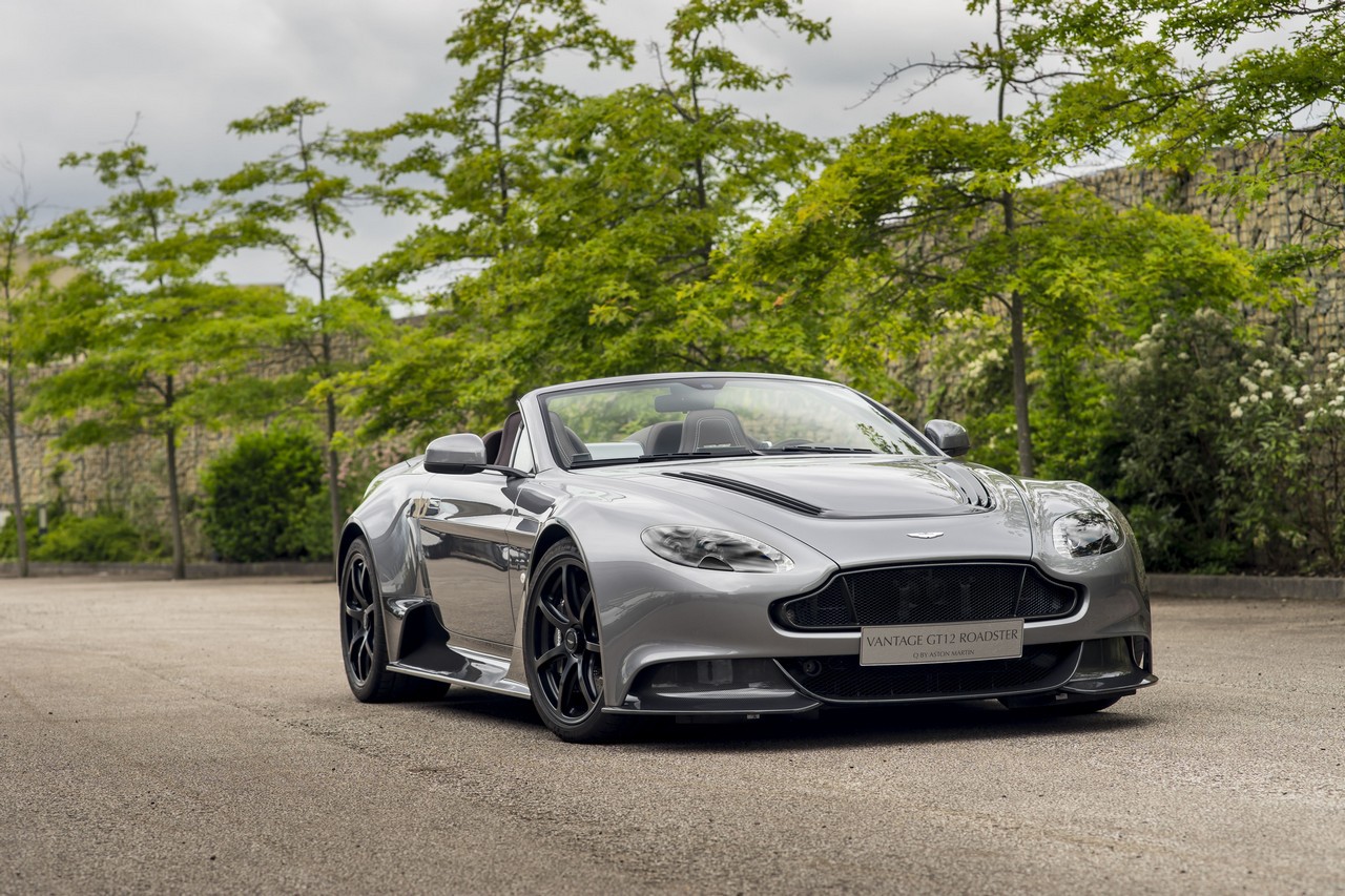El nuevo Aston Martin V8 Vantage promete elevar la experiencia de conducción como ningún otro