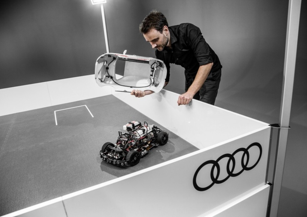 Audi muestra su sistema de Aparcamiento Automático Inteligente en Barcelona