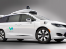 Chrysler lanza un monovolumen autónomo con tecnología de Google
