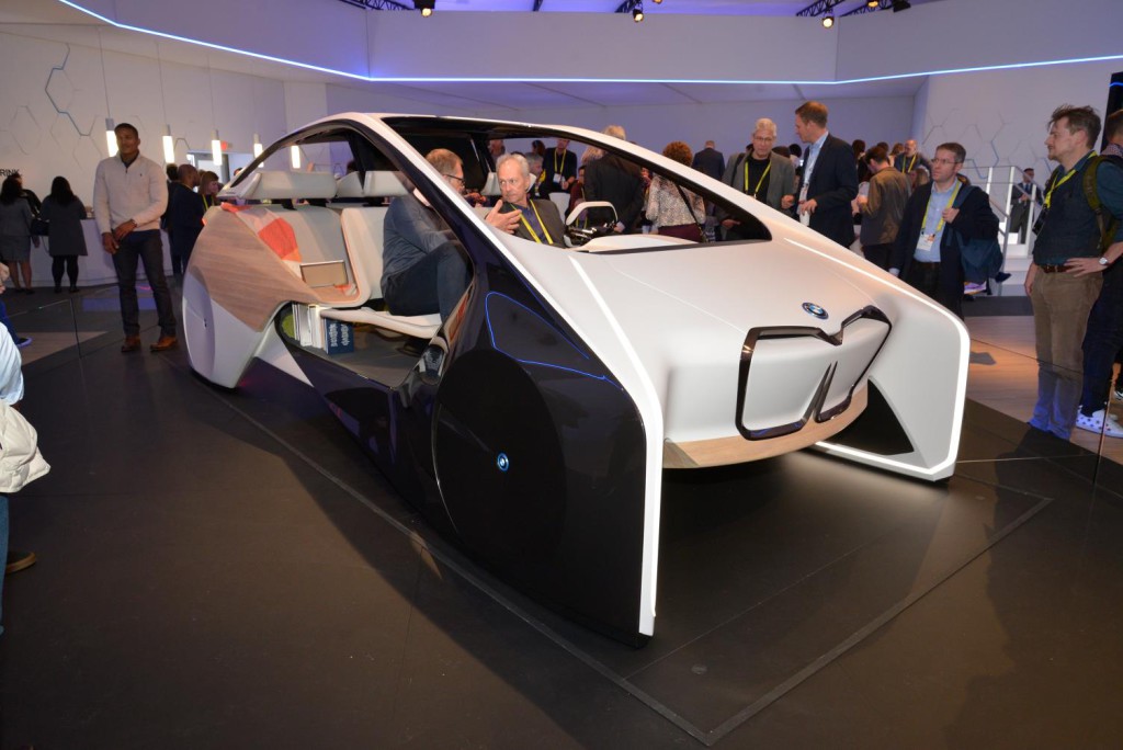 interior BMW en el CES 2017 (5)
