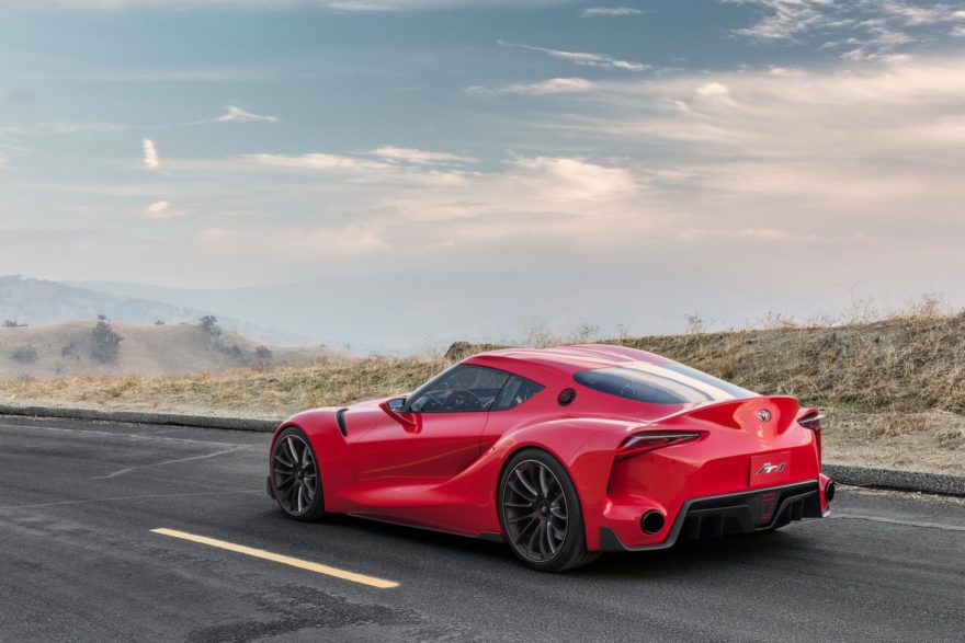 Jada Modellauto Toyota FT-1 Concept Coupe Rot 1/32 – Mit Individuellem Wunschkennzeichen, Ca. 14 Cm