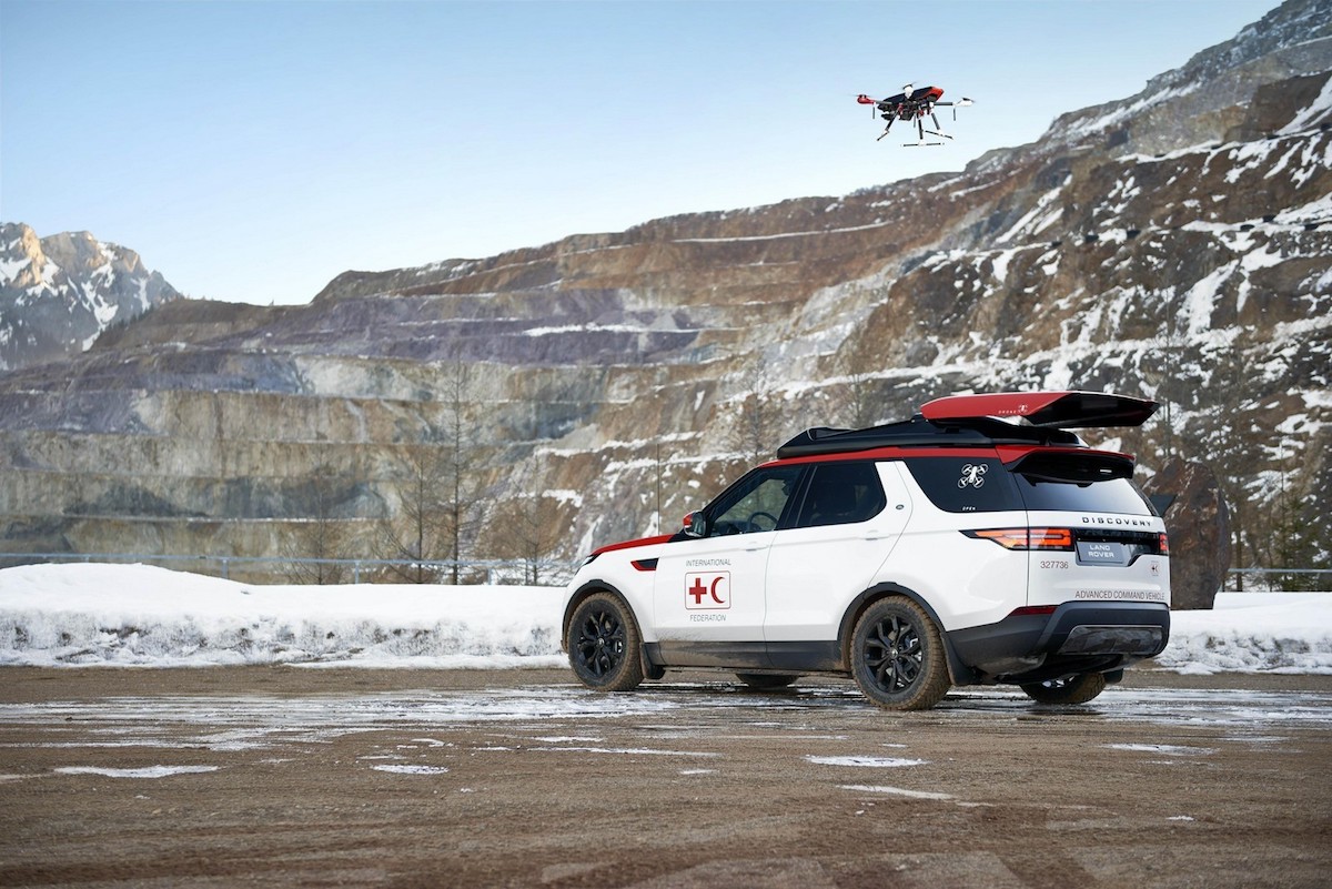 Land Rover Discovery Project Hero: un SUV para los servicios de rescate ...