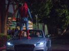 Spider-Man se sube a un Audi A8 en Spider-Man Homecoming antes de su lanzamiento
