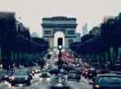 Los motores de combustión dirán adiós en París. Solo permitirá circular a coches eléctricos en 2030