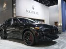 El Maserati Levante y el Quattroporte se visten de negro con el paquete Nerissimo en Los Angeles