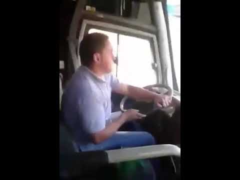 Conductor autobús temerario