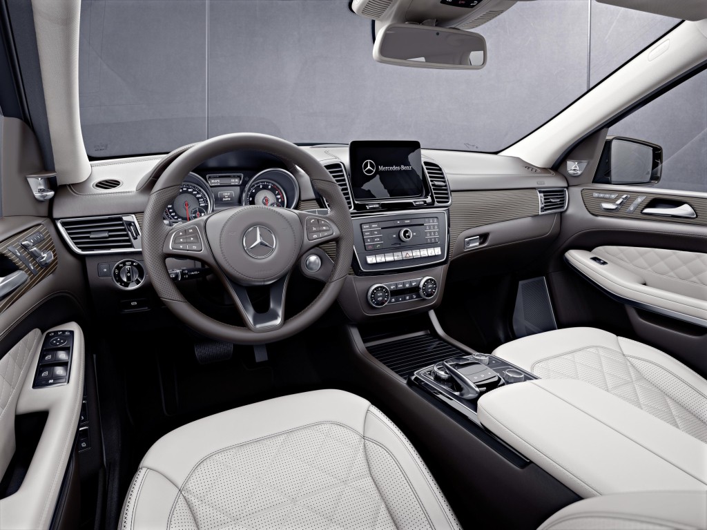 Mercedes-GLS-Grand-Edition-07