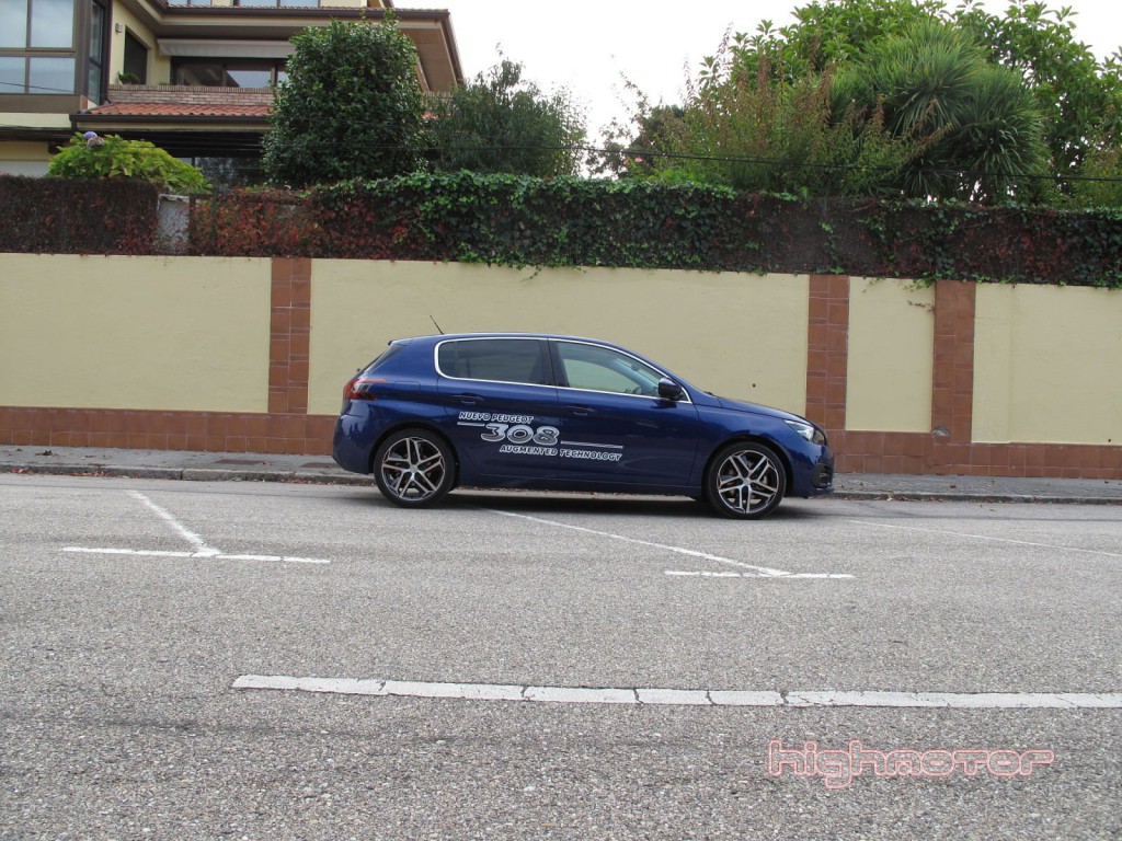 Peugeot-308-2.0-Blue-HDi-Allure-prueba-11
