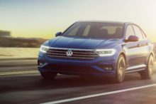 Llega el nuevo Volkswagen Jetta, pero no miréis la cartera, solo estará disponible en Estados Unidos
