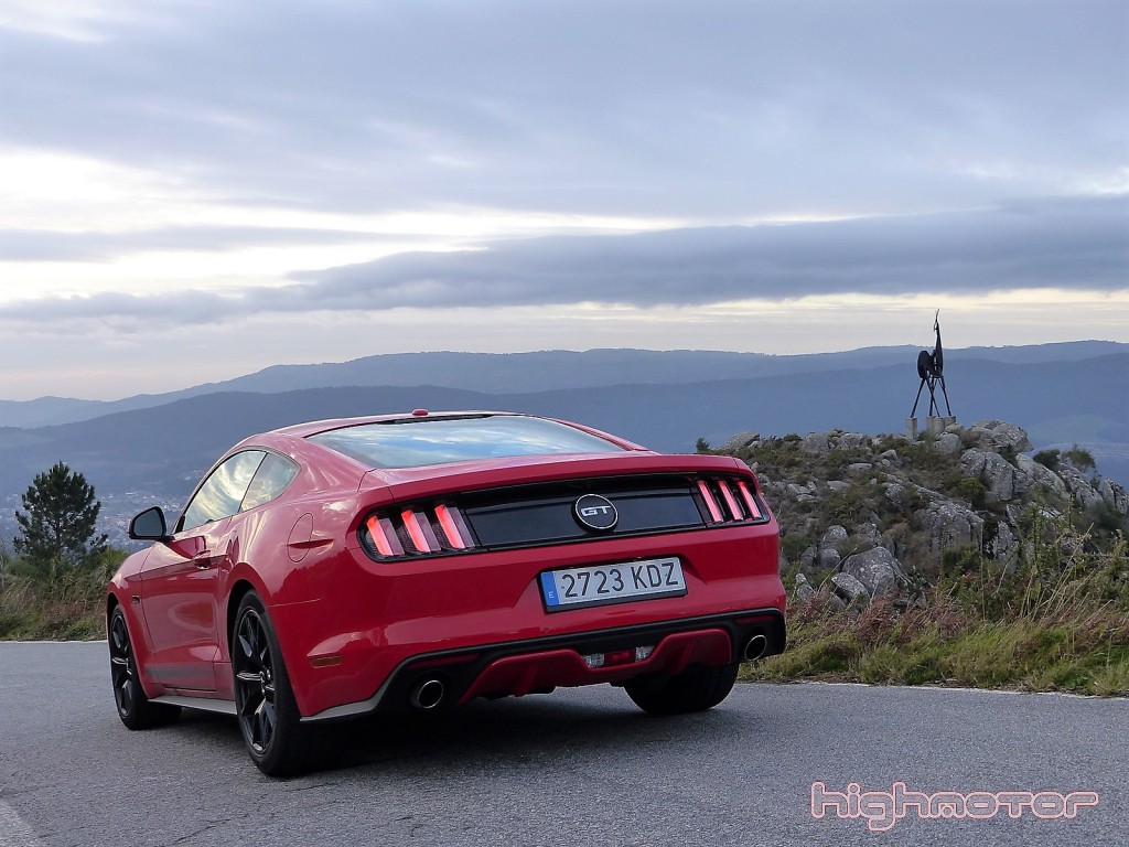 ford-mustang-gt-00385