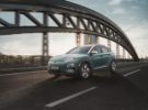 El Hyundai Kona eléctrico es el primer SUV compacto en moverse sin gasolina