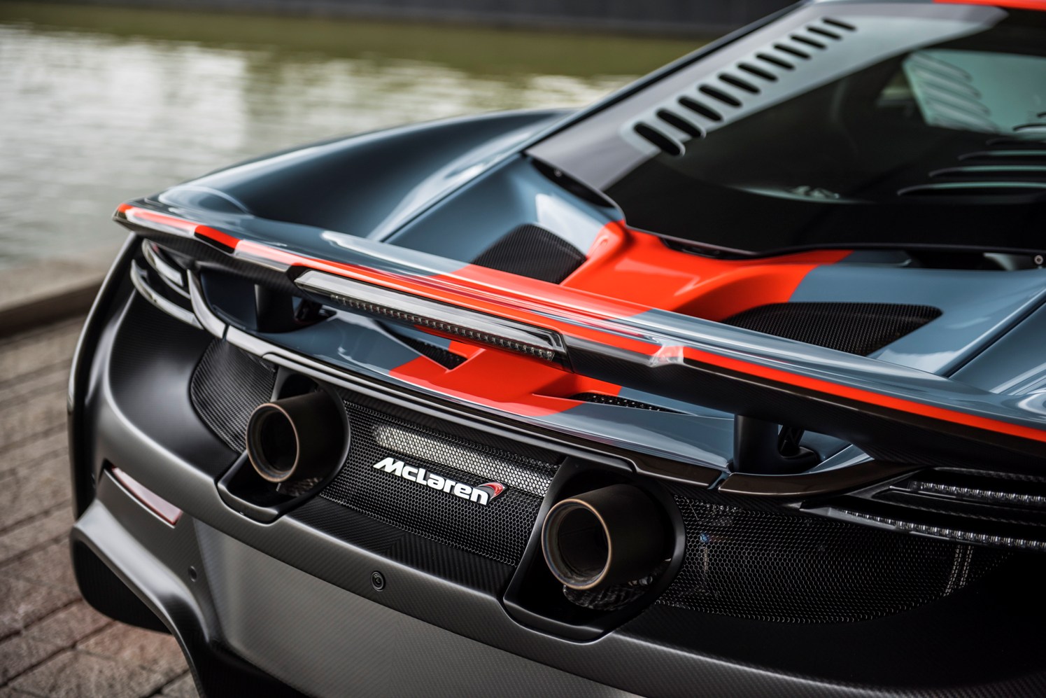 El Mitico Mclaren F1 Gtr Longtail Renace Sobre Un One Off Del 675lt