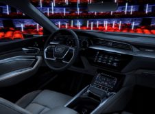 El Audi e-tron prototype desvela su tecnológico interior en la Royal Danish Playhouse
