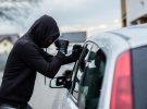 5 maneras de protegerte contra los robos de coche este verano