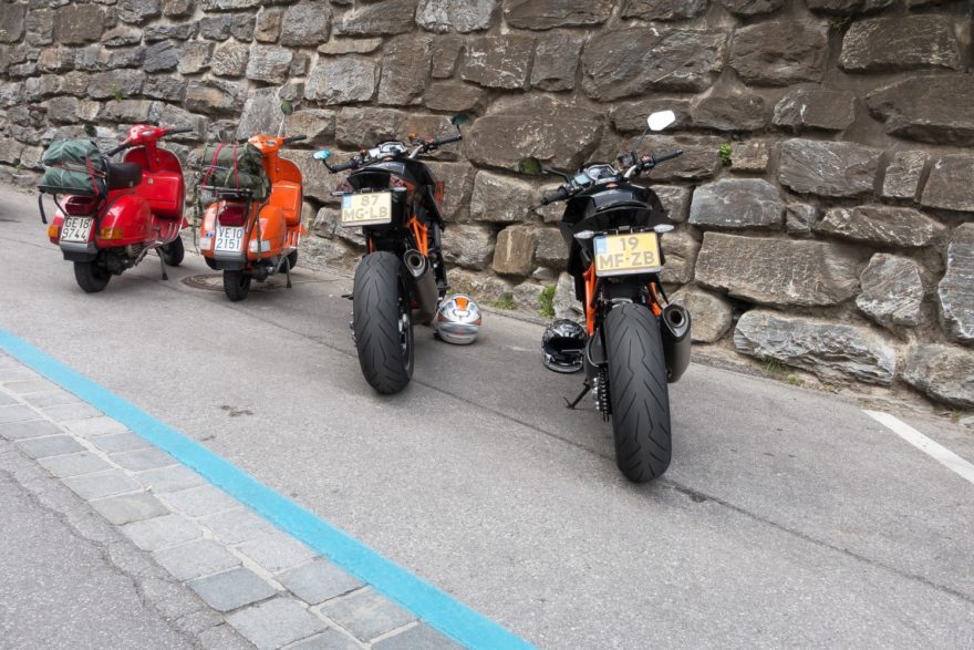 ¿Cuáles son las ventajas de una scooter frente a una motocicleta?