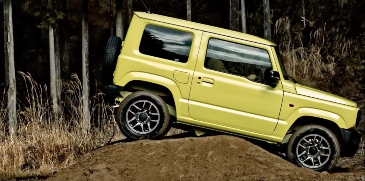 El Suzuki Jimny Le Planta Cara A Una Pista De Tierra