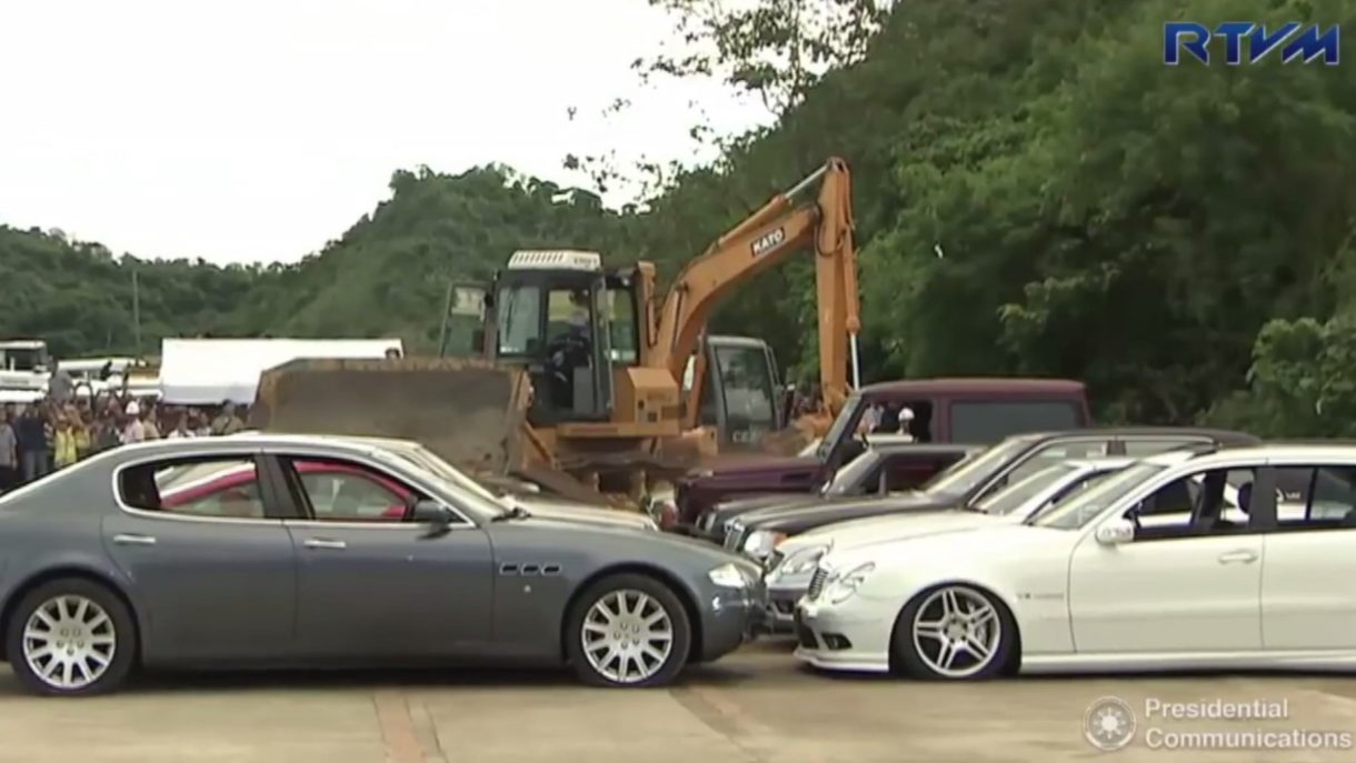 Philippines destroys 68 illegal luxury cars