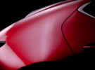 El nuevo Mazda 3 llegará en noviembre, pero antes nos saluda en este intenso teaser