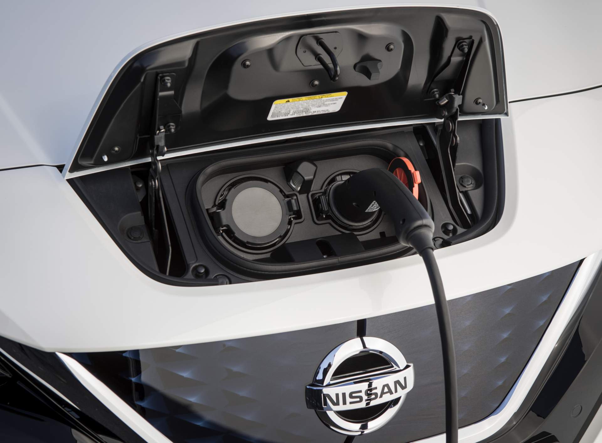 Nissan Leaf eléctrico líder ventas