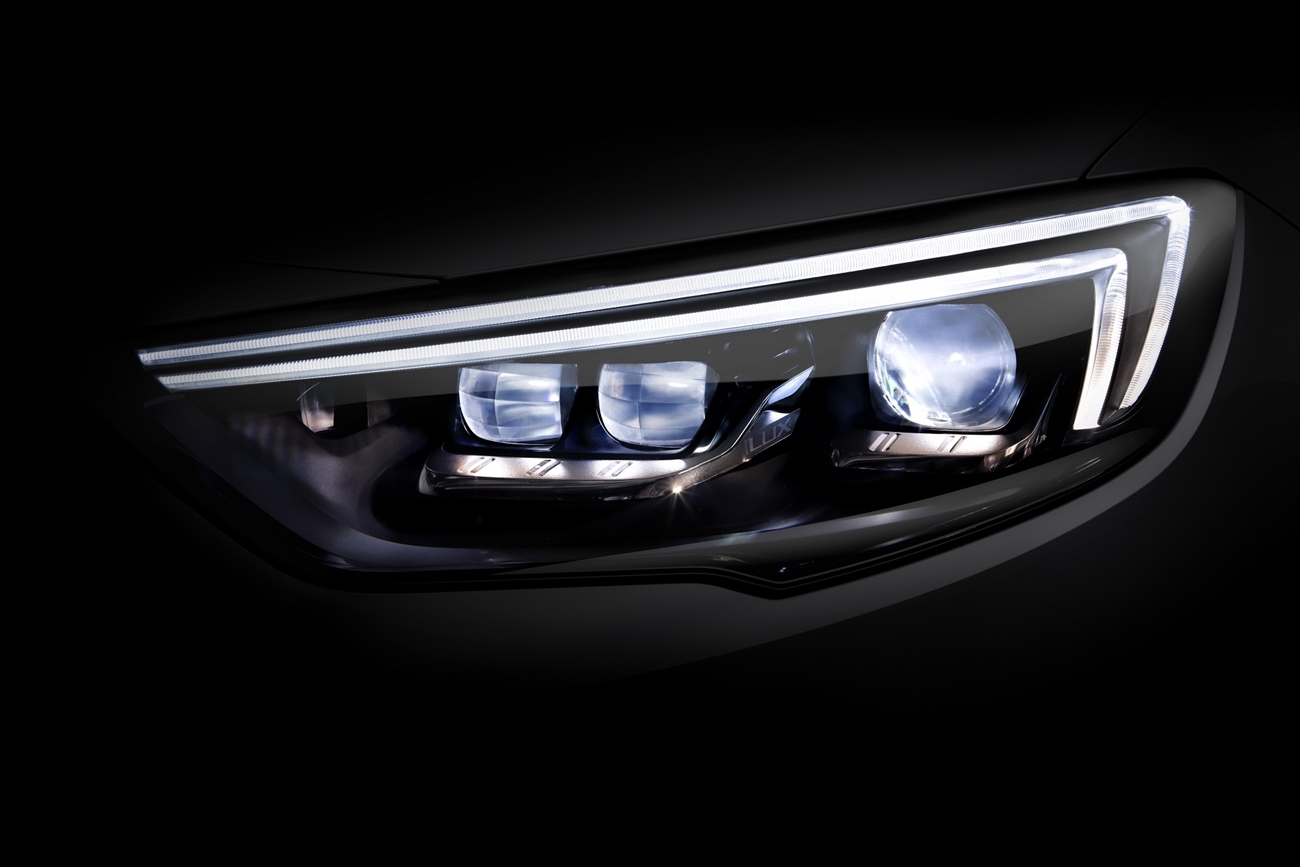 Opel IntelliLux LED
