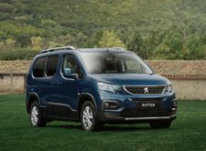 Tinkervan se une a Peugeot para crear las versiones camperizadas de las nuevas Traveller y Rifter
