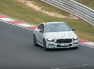 El futuro Mercedes CLA se ha dejado ver rodando por Nürburgring escondiendo una variante AMG a sus espaldas