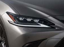 Lexus Es 300h 2019 (11)