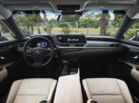 Lexus Es 300h 2019 (2)