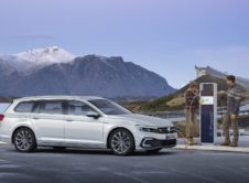 Volkswagen Passat Facelift 2020 (16)