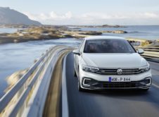 Volkswagen Passat Facelift 2020 (6)