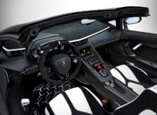 Lamborghini Aventador Svj Roadster (23)