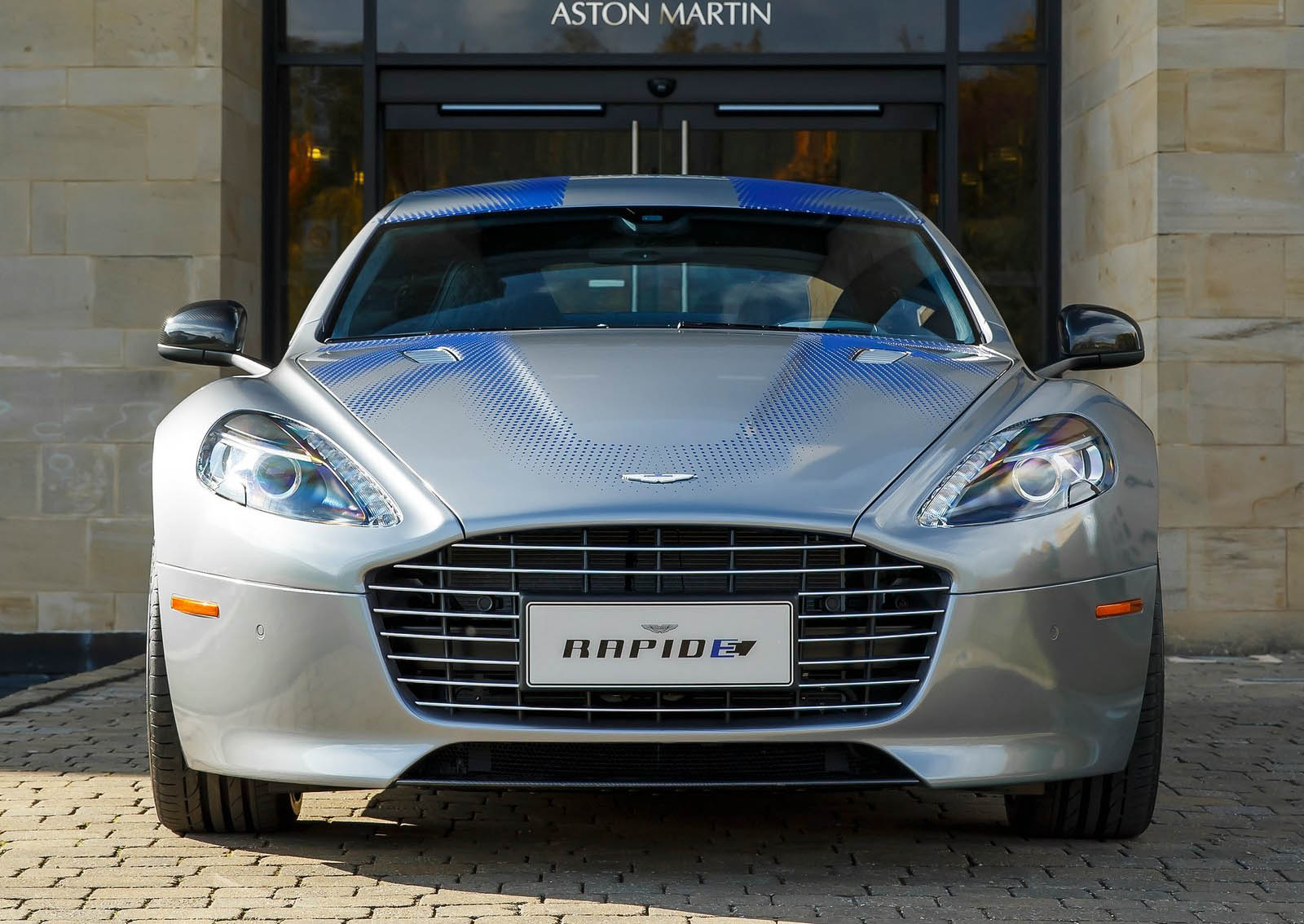 El Aston Martin Rapide E, un coche eléctrico para James Bond