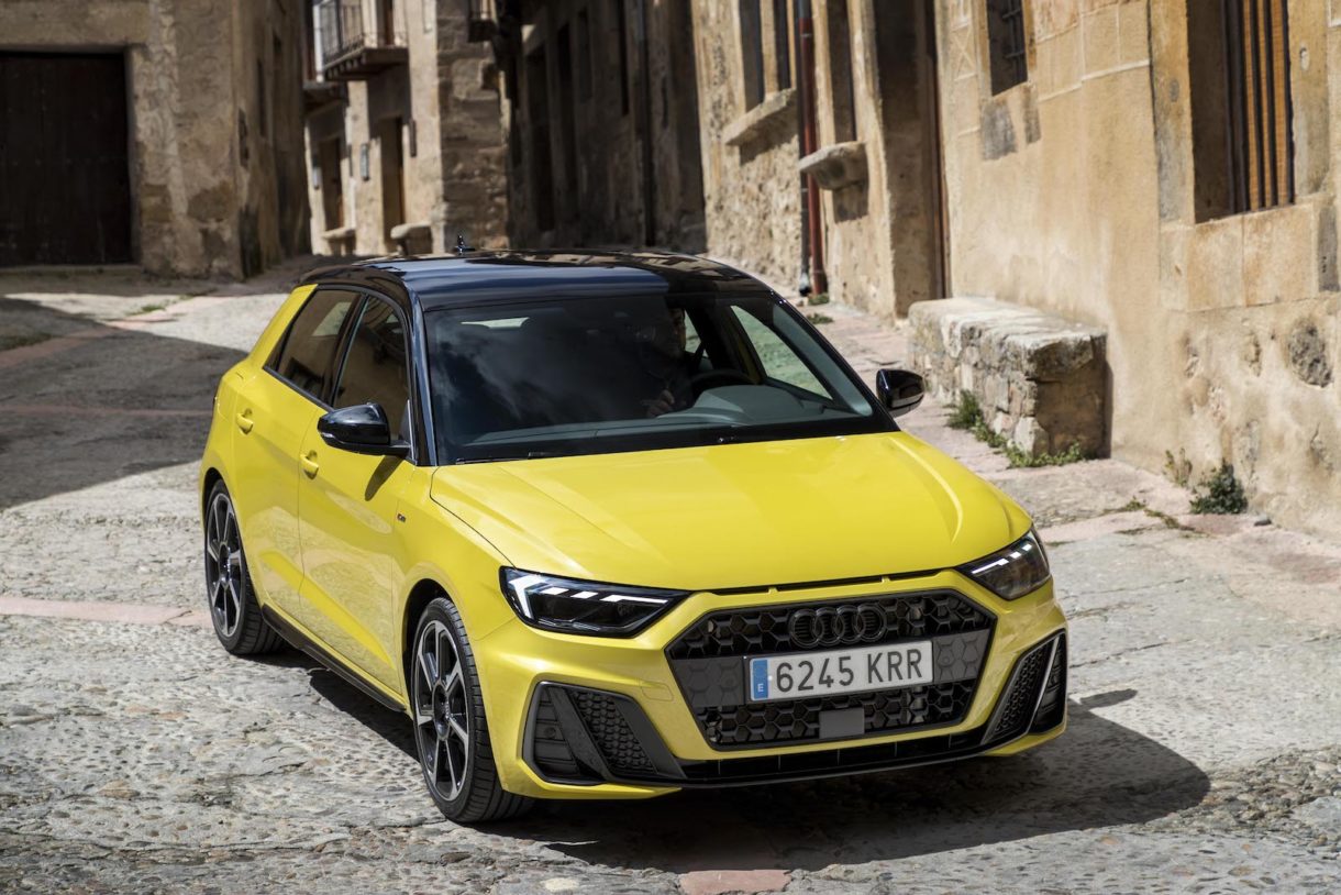 Audi A1 Amarillo Python 15
