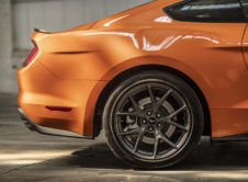 Ford Mustang Ecoboost High Performance 330 Cv 06