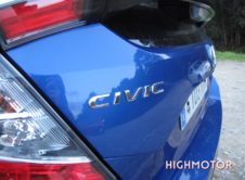 Comparativa Honda Civic Vtec Sedan Vs Civic I Dtec Cinco Puertas 35