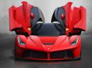 Vídeo: Ferrari LaFerrari haciendo todo lo que piensas que un coche así no debería hacer