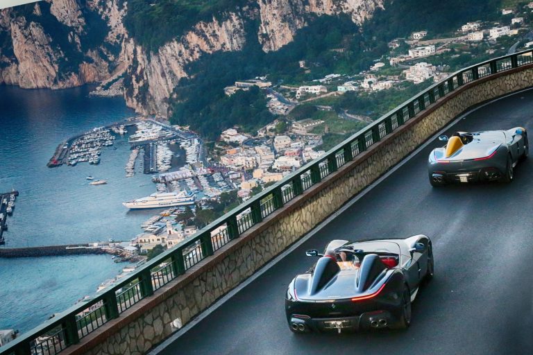 100 Prancing Horses roar through the curves of Capri in the eighth