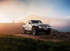 Jeep Gladiator 2020 (23)