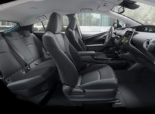 Toyota Prius Phev 2019 (5)