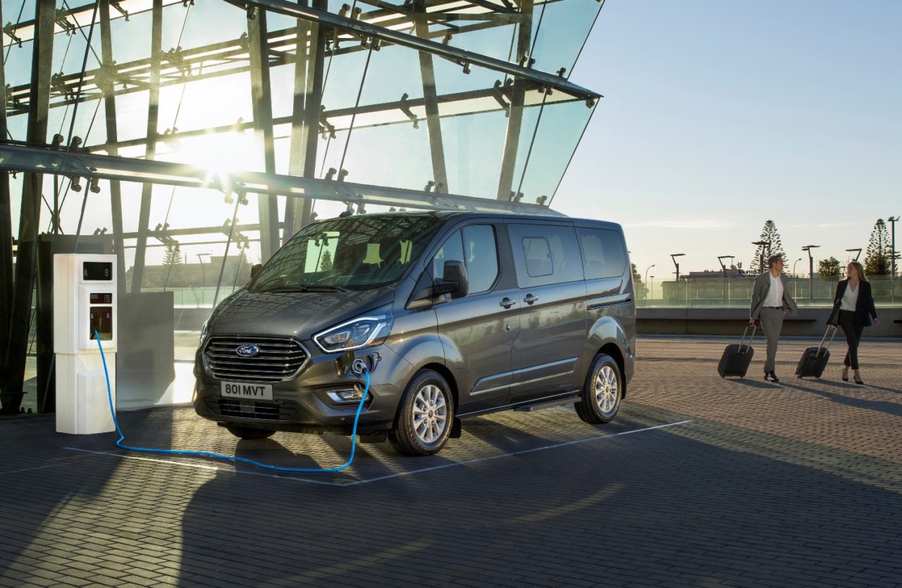 Ford Transit Custom Phev 5 6477