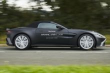 El Aston Martin Vantage Roadster se descubre por primera vez