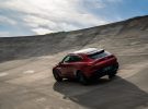 Aston Martin ampliará la gama de versiones del SUV DBX