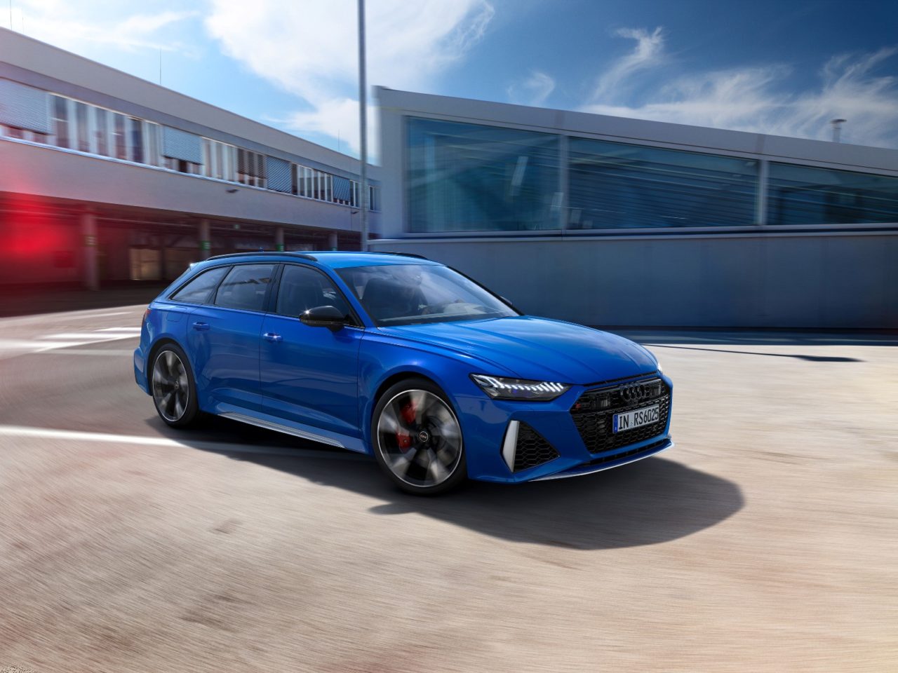 Audi RS celebrates its anniversary with an exclusive package