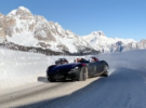 Aquí no hay reinas de garaje: mirad cómo este Ferrari Monza SP2 derrapa sobre la nieve