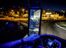 Einzigartig Im Fernverkehr – Die Mirrorcam Ersetzt Den Spiegel Unique In Long Haul Transport – Mirrorcam Replaces The Mirror