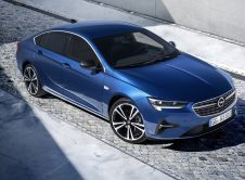 Opel Insignia 2020 (3)